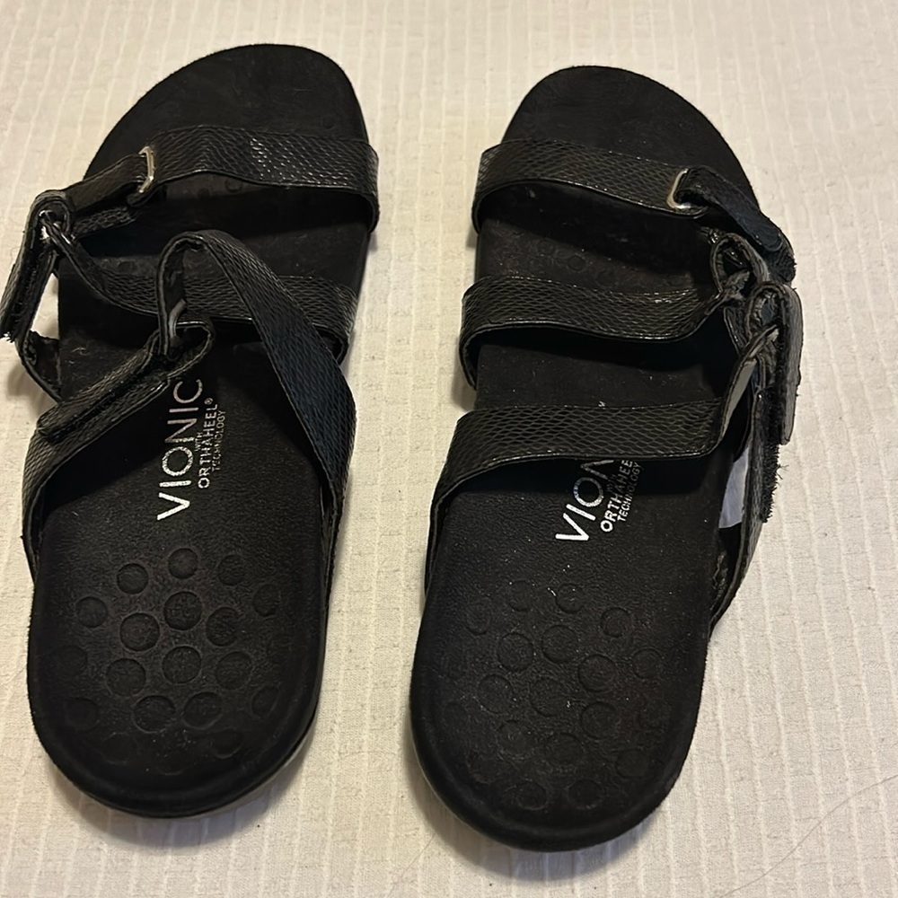 Vionic Aubrey Black Snakeskin Print Orthaheel Slide Sandals Size 9